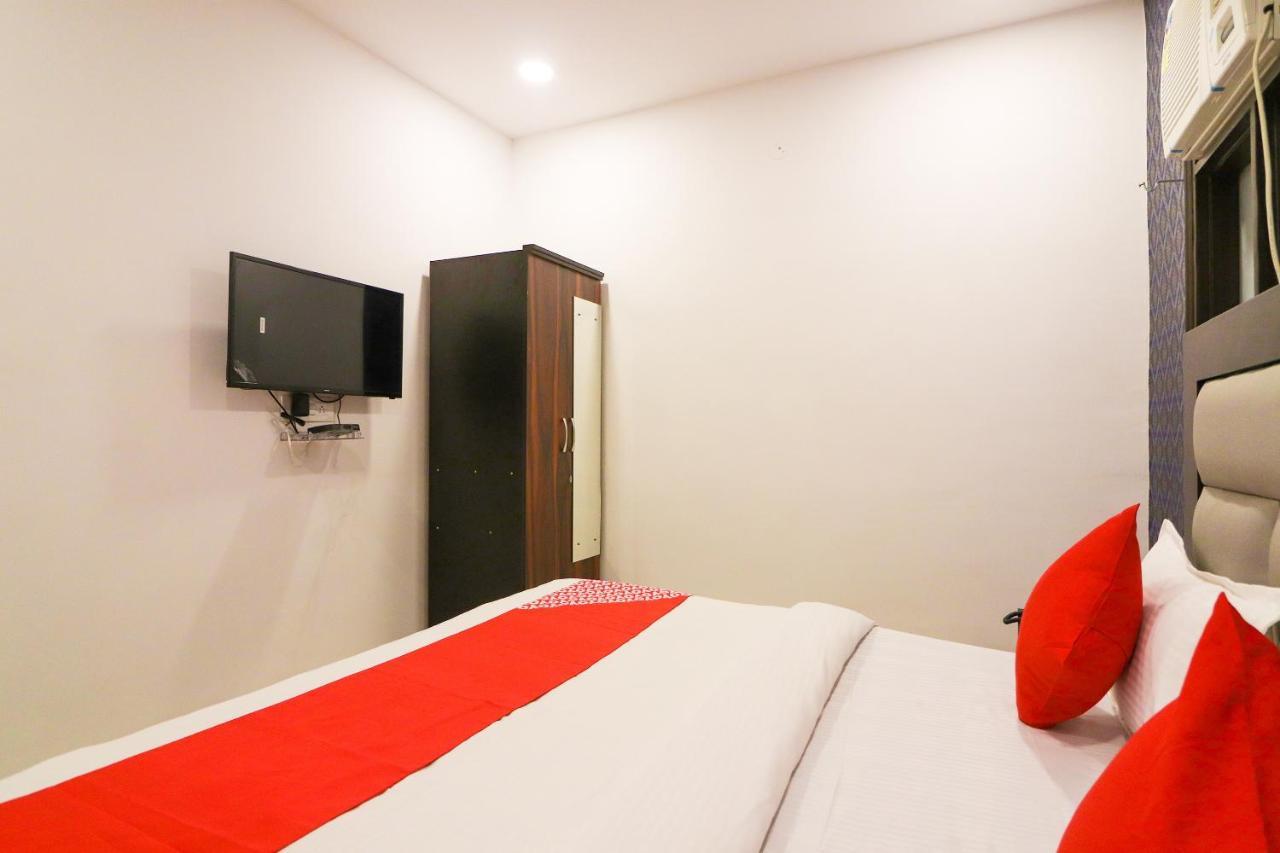 Oyo 63841 White Orchid Otel Indraprastha Dış mekan fotoğraf